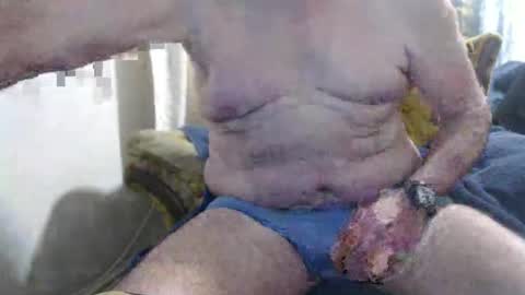 Snapshot of bolbil1 chatting on November 2, 10:23 pm bolbil1 online show from November 2, 10:23 pm