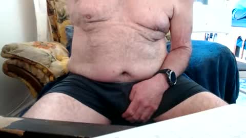 Snapshot of bolbil1 chatting on June 2, 6:32 pm bolbil1 online show from June 2, 6:32 pm