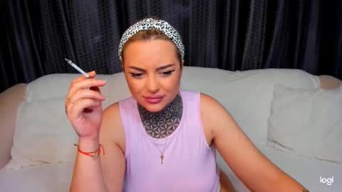 Amy online show from October 9, 2:26 pm