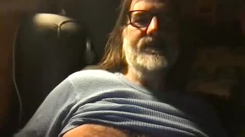 Snapshot of bonderbarney chatting on January 11, 11:45 am BonderBarney online show from January 11, 11:45 am