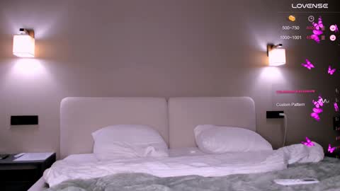 Olly online show from December 20, 2:38 pm