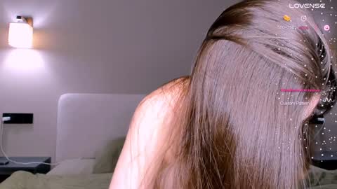 Olly online show from January 31, 2:28 pm