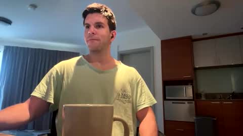 Snapshot of bondi333 chatting on November 12, 9:47 pm Bondi online show from November 12, 9:47 pm