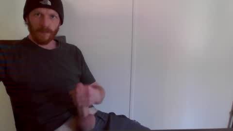 Snapshot of bone_daddy_4u chatting on March 3, 4:46 pm Bone daddy online show from March 3, 4:46 pm