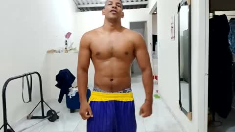 Snapshot of boner_steve chatting on January 9, 10:52 pm Boner Steve online show from January 9, 10:52 pm