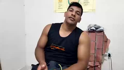 Snapshot of boner_steve chatting on October 15, 11:38 pm Boner Steve online show from October 15, 11:38 pm