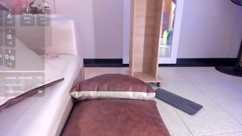 Bonie Smith online show from January 30, 2:06 am