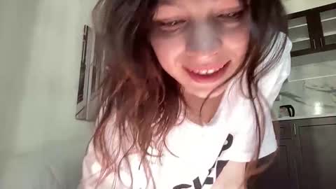 Mary 3 live time content 18   online show from April 2, 12:03 pm