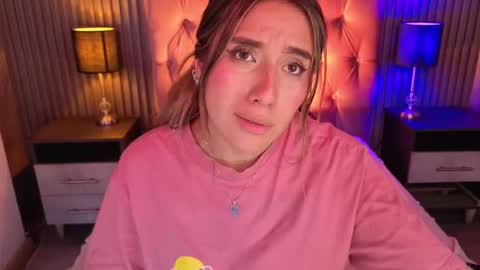 bonnali_lune online show from February 22, 8:35 am