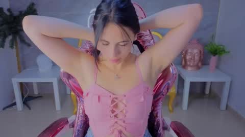 Bonnie  online show from April 20, 7:48 pm