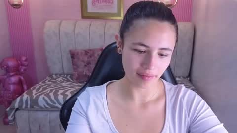 Snapshot of bonnie_1s chatting on June 5, 12:33 pm Bonnie online show from June 5, 12:33 pm
