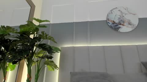 Bonnie online show from February 20, 2:40 am