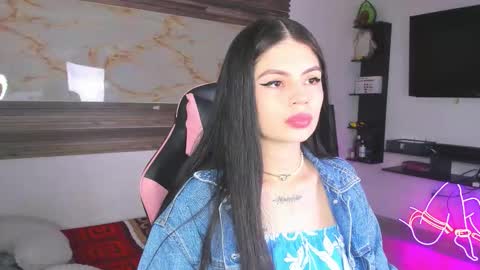 becky online show from December 14, 8:13 pm