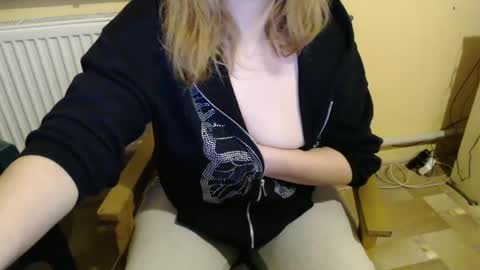 Bonnie Fuck Clydes online show from January 15, 7:48 am