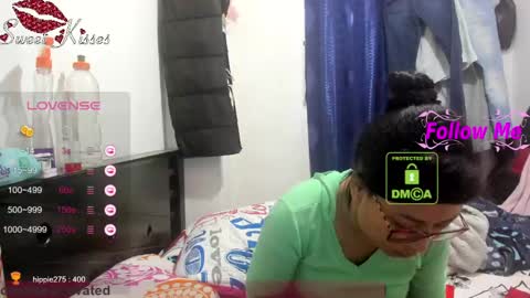 bonnie lam  hello welcome to my room I hope you have fun and you can reach your maximum pleasure here with me online show from January 27, 3:58 am