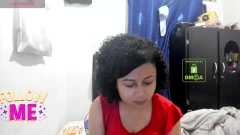 bonnie lam  hello welcome to my room I hope you have fun and you can reach your maximum pleasure here with me online show from October 31, 3:40 am