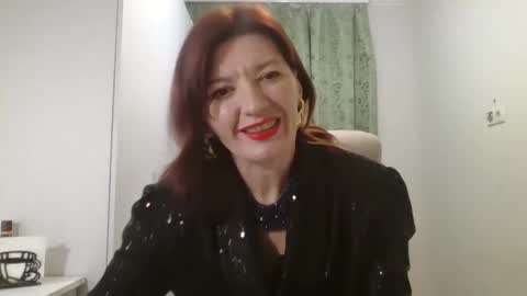 Snapshot of bonnie_naughtyy chatting on February 6, 4:32 pm Milena online show from February 6, 4:32 pm
