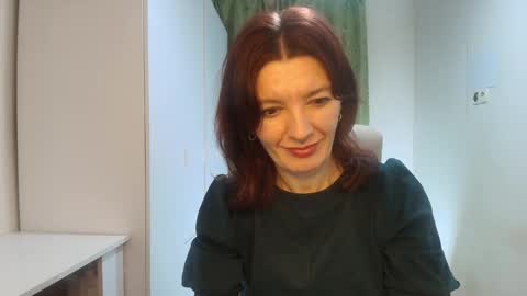 Snapshot of bonnie_naughtyy chatting on March 1, 4:31 pm Milena online show from March 1, 4:31 pm