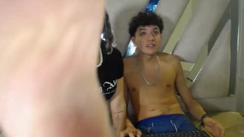 bonnieandclydecf online show from December 21, 3:30 pm