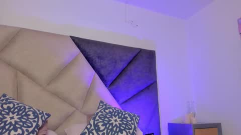   online show from September 27, 11:32 pm