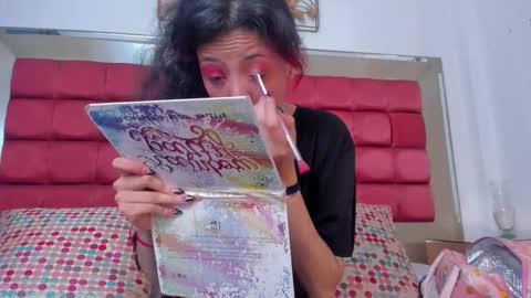   online show from March 25, 11:44 pm