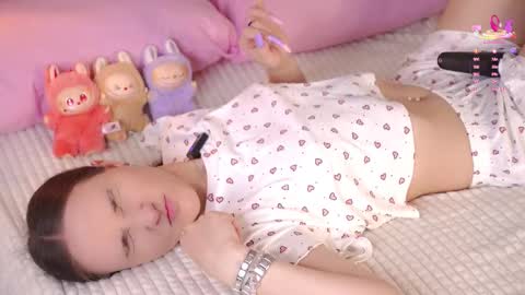 Emma online show from October 7, 1:03 am