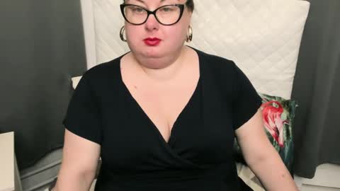 Bonnie online show from January 29, 6:43 am