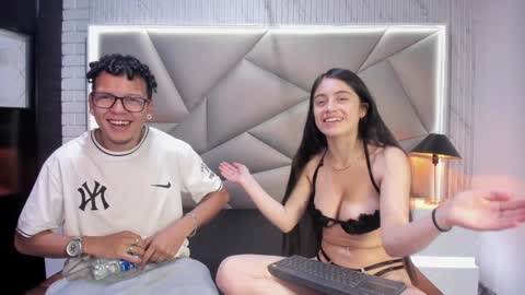 bonny_bonss online show from January 25, 7:07 pm