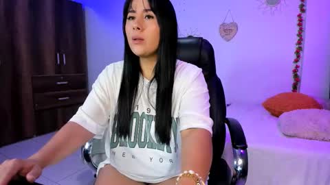 sofia  online show from January 7, 2:58 am