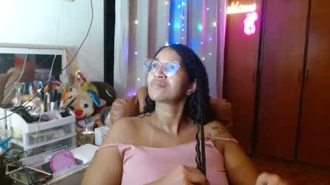 Snapshot of bonvivantb chatting on March 3, 1:21 am Queen Bon Vivantt online show from March 3, 1:21 am