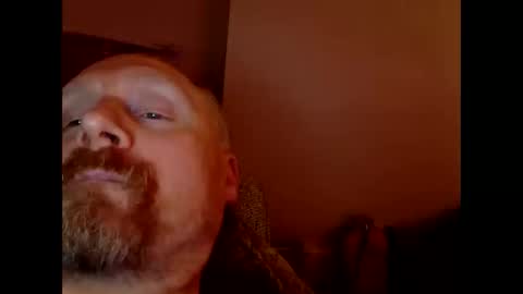 Snapshot of bonzoband chatting on January 25, 12:27 am bonzoband online show from January 25, 12:27 am