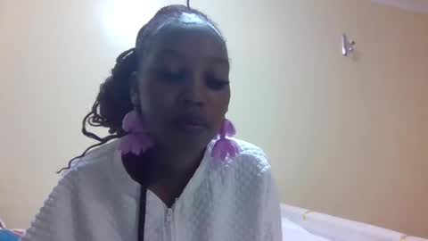Snapshot of booby_babie chatting on February 22, 3:21 pm Babie online show from February 22, 3:21 pm