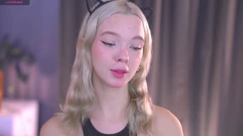 Alina online show from October 17, 8:06 am