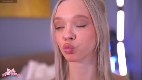 Alina online show from April 15, 7:15 am