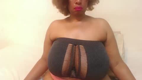 boobyqueen online show from January 9, 8:33 pm