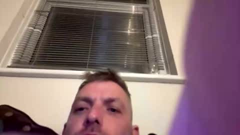 Snapshot of boomf86xxx chatting on March 12, 11:44 pm boomf86xxx online show from March 12, 11:44 pm