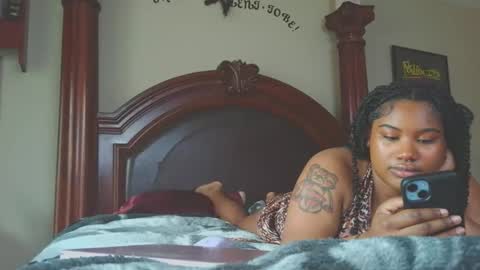 boooohoooobaby online show from February 19, 3:52 pm