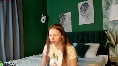 Snapshot of booozekirs_ chatting on May 25, 2:39 am Milena online show from May 25, 2:39 am