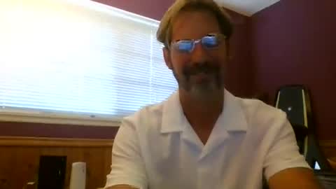 Snapshot of boos9393 chatting on July 19, 2:15 am Friend online show from July 19, 2:15 am