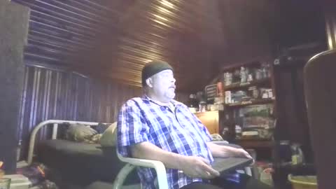 Booshwa online show from November 7, 7:41 am