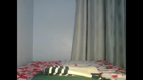 Snapshot of booty_panther chatting on October 16, 2:12 am sandrah online show from October 16, 2:12 am