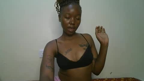 bootybabe0 online show from February 20, 6:37 am