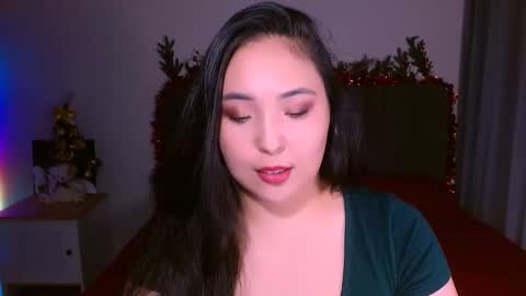 Mona online show from December 28, 4:09 pm