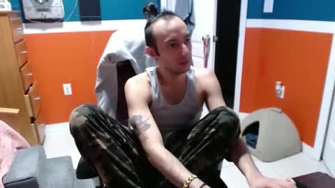 Snapshot of boredfun602 chatting on November 2, 4:59 am boredfun602 online show from November 2, 4:59 am