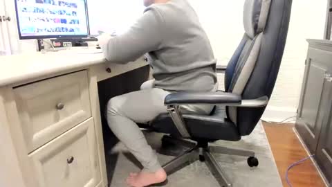 Snapshot of boredhorndog chatting on January 20, 6:21 am Boredhorndog online show from January 20, 6:21 am