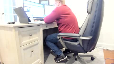 Snapshot of boredhorndog chatting on February 10, 4:14 pm Boredhorndog online show from February 10, 4:14 pm