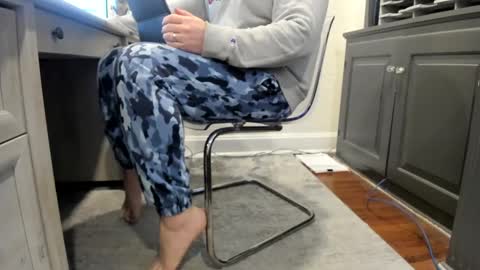 Snapshot of boredhorndog chatting on February 17, 3:20 pm Boredhorndog online show from February 17, 3:20 pm