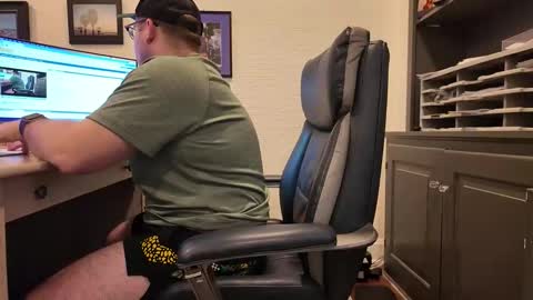 Boredhorndog online show from March 10, 2:55 pm