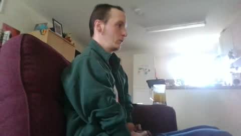 Snapshot of boredlul chatting on February 8, 11:24 am boredlul online show from February 8, 11:24 am