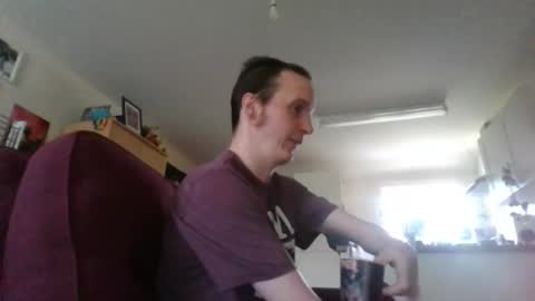 Snapshot of boredlul chatting on February 27, 9:09 am boredlul online show from February 27, 9:09 am